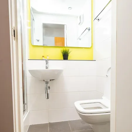 Stylish & Private At Binary Hub In
