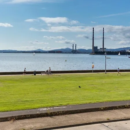 1bd Readers Retreat In Clontarf 10mins To Sea *