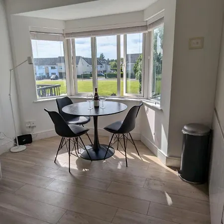 Apartment Large Newly Updated 3bd Duplex 20min To Airport *
