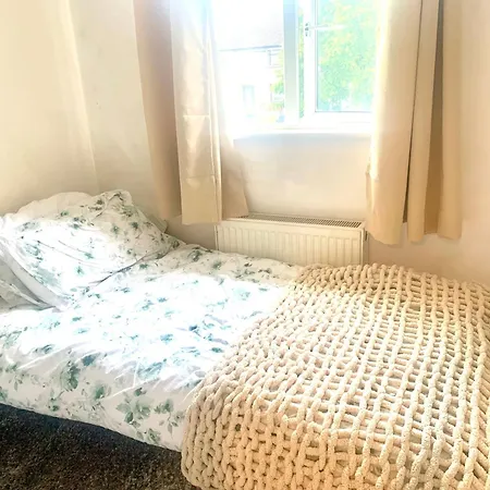 Small Comfy In Family *
