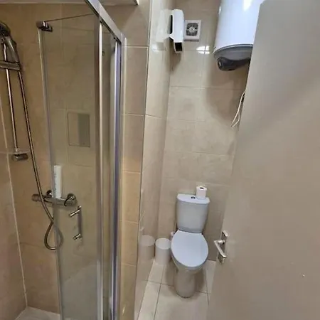 Apartment Entire In