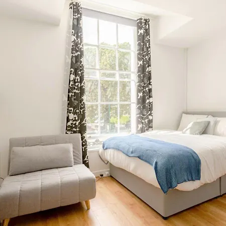 Apartmán Viridian At 4 *
