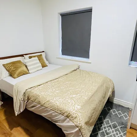 Apartment Near Airport