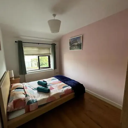 Roma Private Homestay *