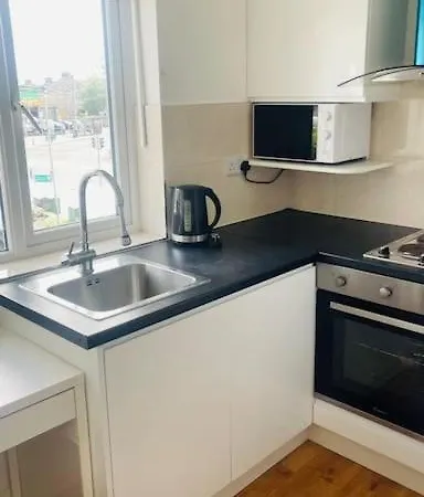 Near Airport * Dublin