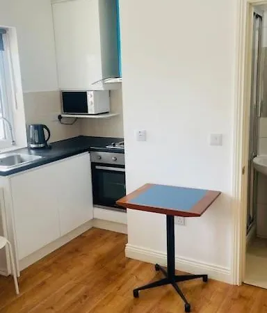 Apartment Near Airport
