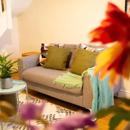 Cosy 2-bedroom In Portobello * Dublino