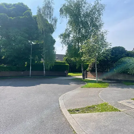 Hébergement de vacances Large 5 Bedroom In Shankill South Dublin