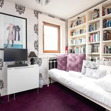 Guestready - Lovely House With Garden In Apartment Dublin