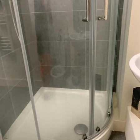 Apartment Dublin-onebedroom-onebathroom-wifi