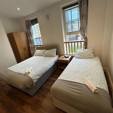 Flat Equipped Apartment *
