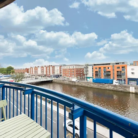 Cozy 2bed In Next To River Liffey Apartment