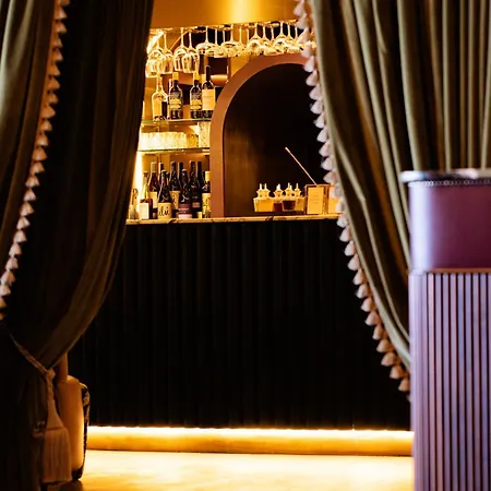 哈丁顿酒店 酒店 3*