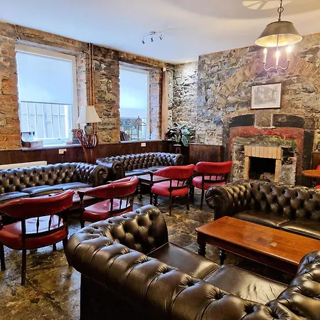 Castle Hotel 4*