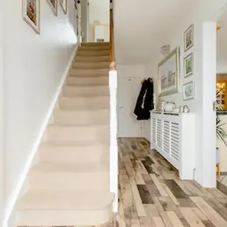20 Minutes To The Center Homestay Dublin