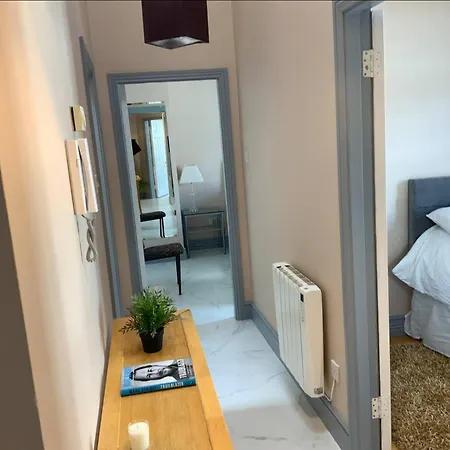 Apartment Castle Street *