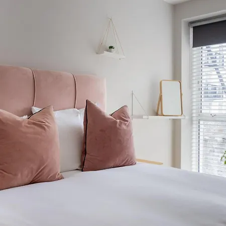 Guestready - Modern Near Jameson Distillery * Dublino