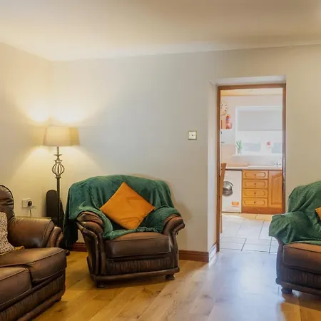 Guestready - Cosy Retreat In Chapelizod * Dublin