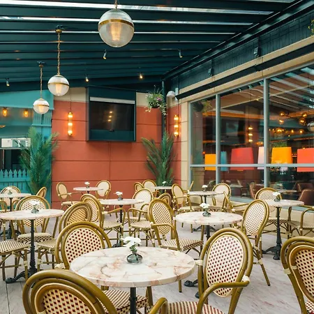 Grand Canal Hotel 4*