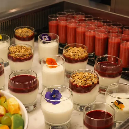 Hotel Grand Canal 4*