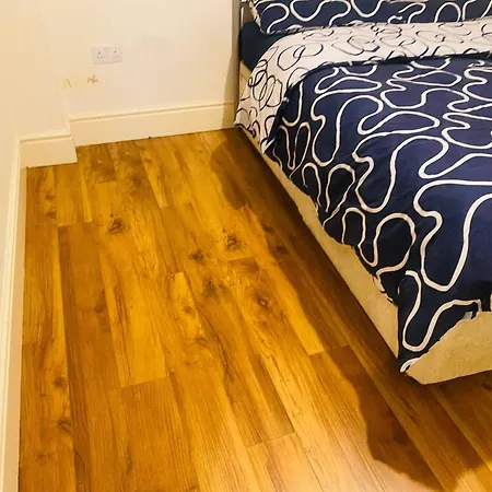 Modern 3 Bedrooms Near Dundrum