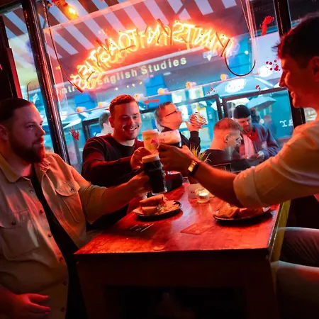 Rezz Temple Bar, 3* דבלין
