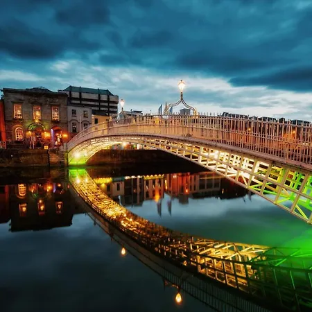 Dublin City Escape - 2 Bedroom Apartment *