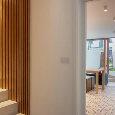 Guestready - Modern Retreat In * Dublin