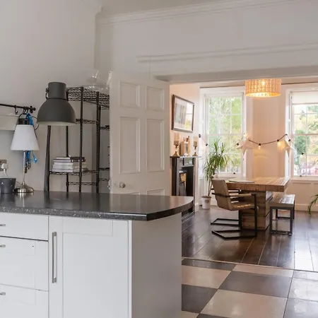 Guestready - Charming House In Apartment Dublin