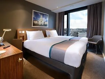 Travelodge Centre 호텔
