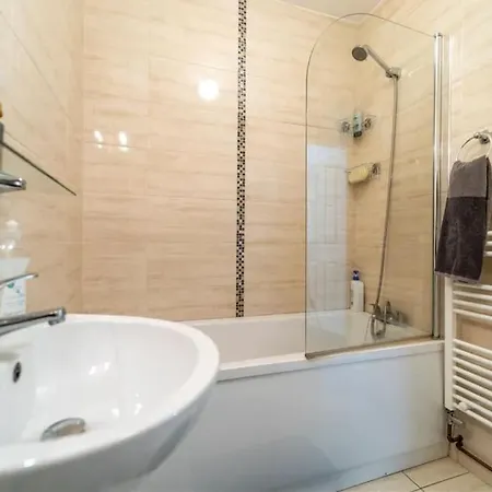 Dublin South Home Apartment *