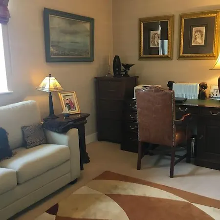 Seaview Luxury Penthouse Sleeps 6 Apartment Dublin