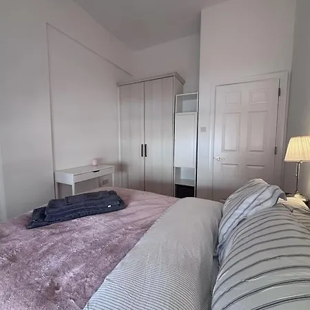 Apartment Stylish 2 Bedroom 2 Dublin