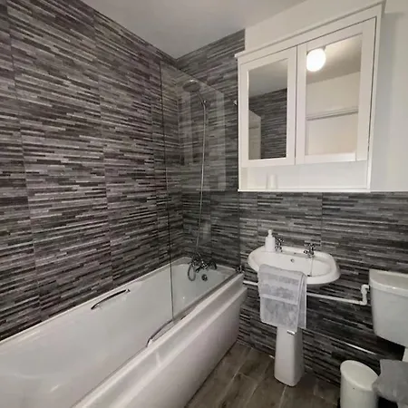 Stylish 2 Bedroom 2 Apartment Dublin