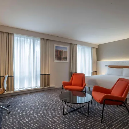 The Morrison Dublin, Curio Collection By Hilton Dublin
