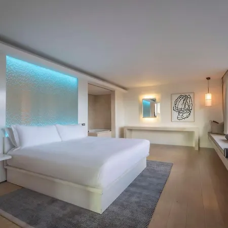 The Morrison Dublin, Curio Collection By Hilton