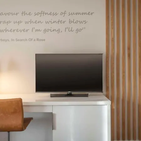 The Morrison Dublin, Curio Collection By Hilton