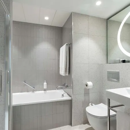 Ξενοδοχείο The Morrison Dublin, Curio Collection By Hilton 5*