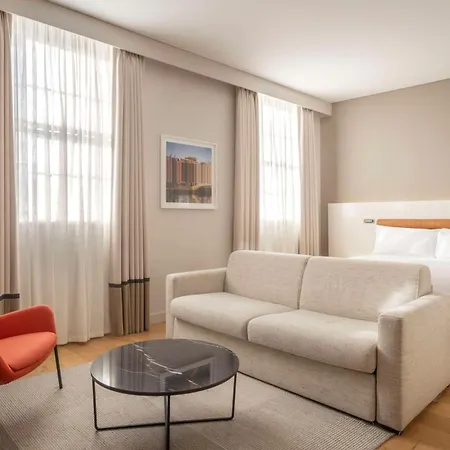 The Morrison Dublin, Curio Collection By Hilton 5*
