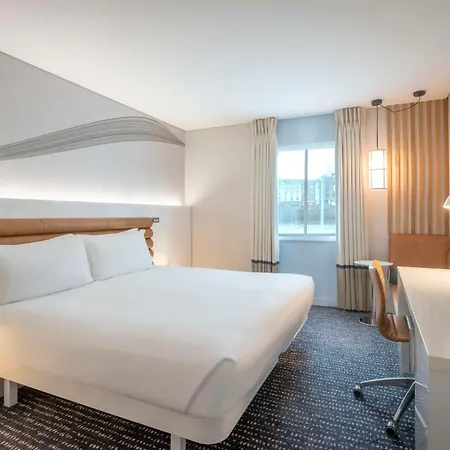 The Morrison Dublin, Curio Collection By Hilton Dublin