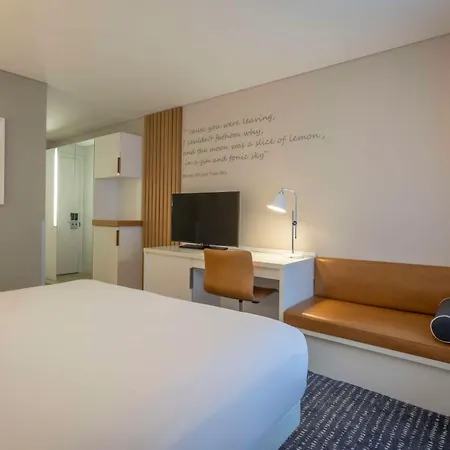 The Morrison Dublin, Curio Collection By Hilton Otel