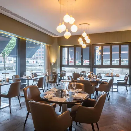The Morrison Dublin, Curio Collection By Hilton 5*