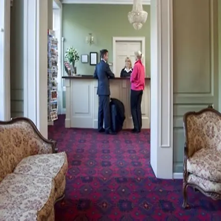 Stauntons On The Hotel 3*
