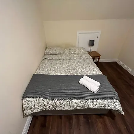 Bed & Breakfast Stayhome