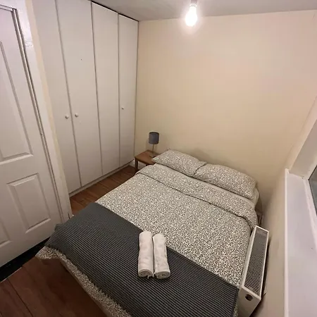 Bed & Breakfast Stayhome Dublin
