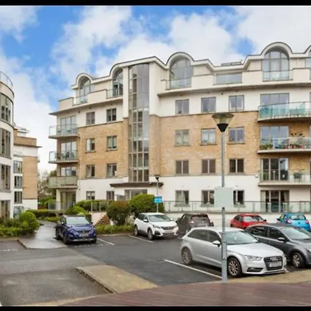 Apartment Town Centre
