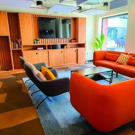 Aparthotel Student - Student Id Required - Centre *