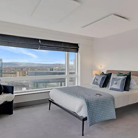 Apartment Millennium Tower Penthouse