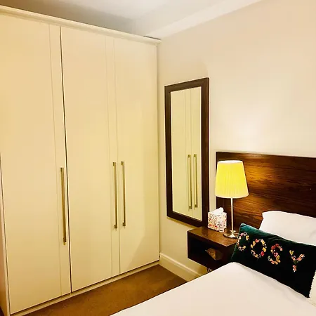Peaceful And Cosy In Wprivate Bath - Close To Airport *
