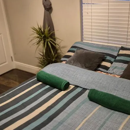 Holiday home Whole Private Flat - *